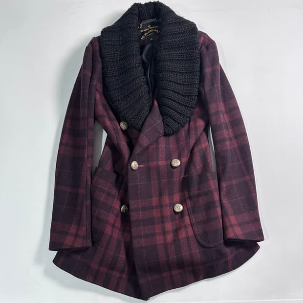 비비안웨스트우드 체크코트 