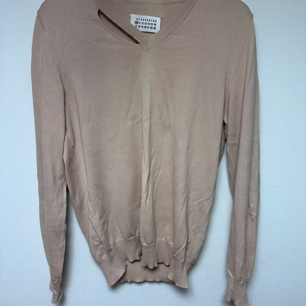 메종 마르지엘라 v넥 니트