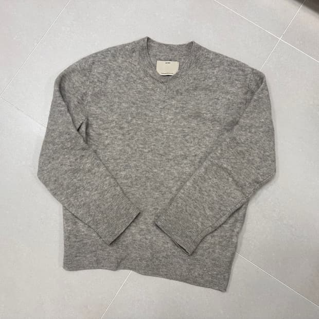 포터리 메리노울 브이넥 니트 3size