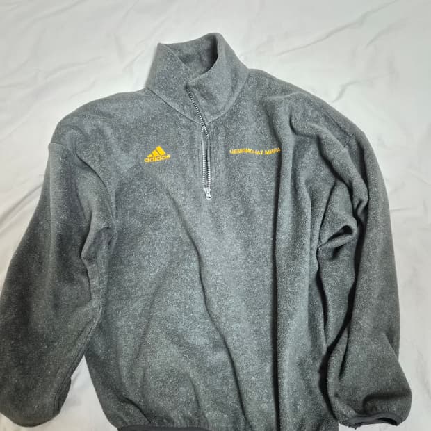 [M] 고샤루브친스키x아디다스 후리스 그레이