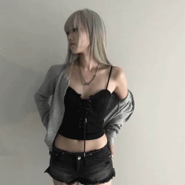 Kyoiii 쿄이 TIE ME UP SLEEVELESS 구해요