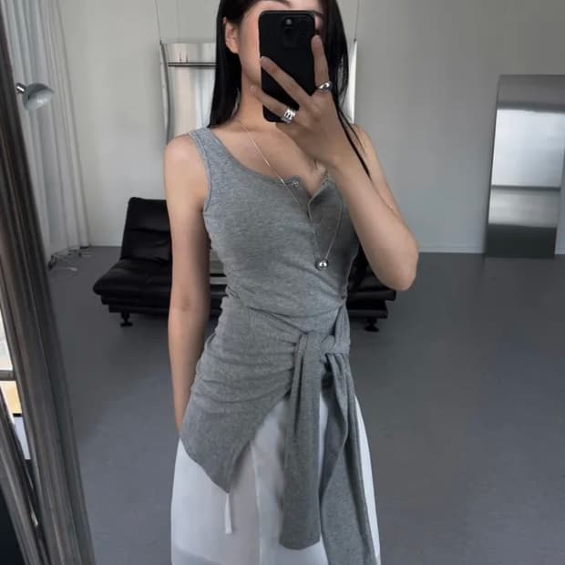 랩 레이어드 스냅 롱 나시