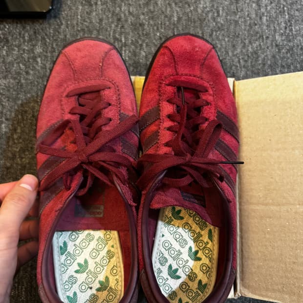 아디다스 토바코 버건디 250