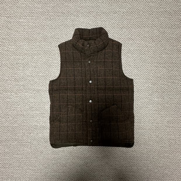 JOURNAL STANDARD wool 100% down vest