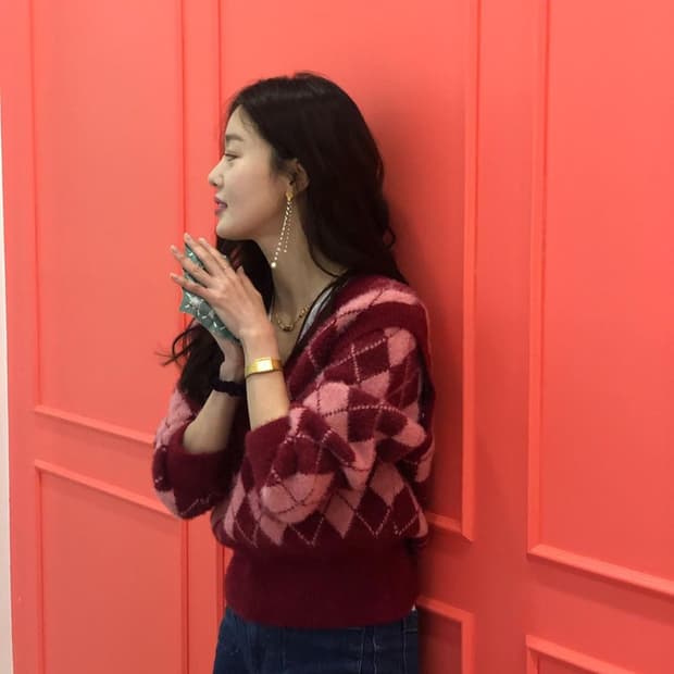 보카바카 아가일 트랜스폼 니트 (한선화 착용)