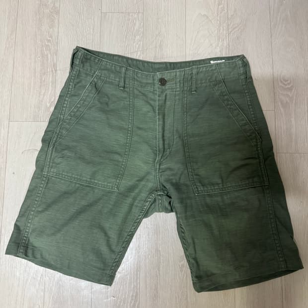 오어슬로우 퍼티그 반바지 m사이즈