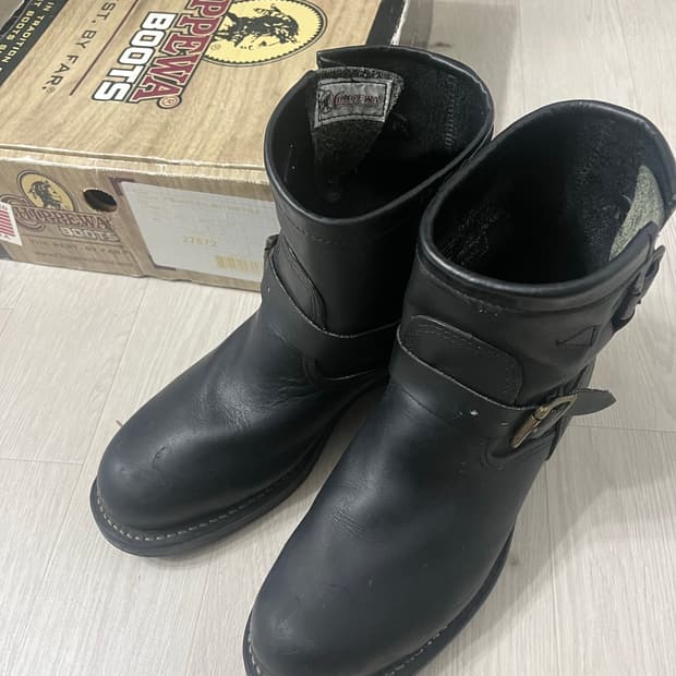 치페와 엔지니어 부츠 8.5E 7”