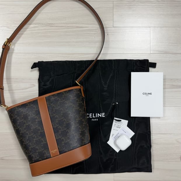 셀린느 버킷 스몰 (25년 11월 구매)