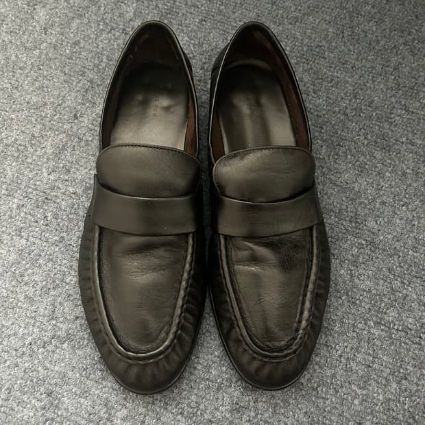 [40IT] The row soft loafer