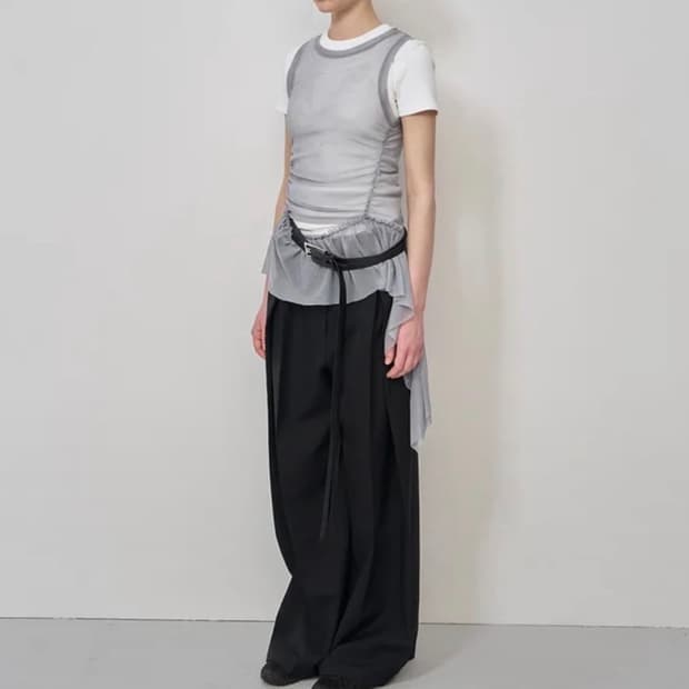 [LCDC] 엘씨디씨 메쉬프릴탑 MESH FRILL SLEEVELESS