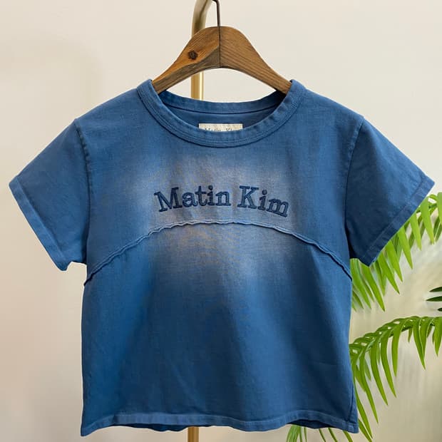 [M]마뗑킴 피그먼트 컷 크롭 반팔티