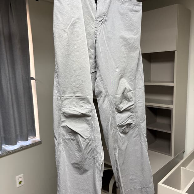 [1] 고낙 스켈레톤 팬츠 1.2 그레이 베이지