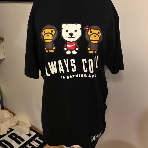베이프x코카콜라 티셔츠
