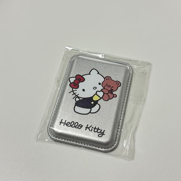 헬로키티 맥세이프 카드지갑