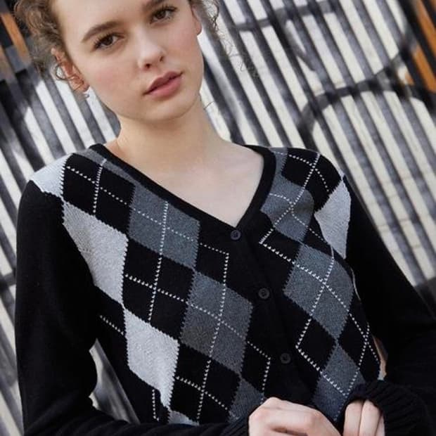 [Brandy Melville] Elizabeth Cardigan