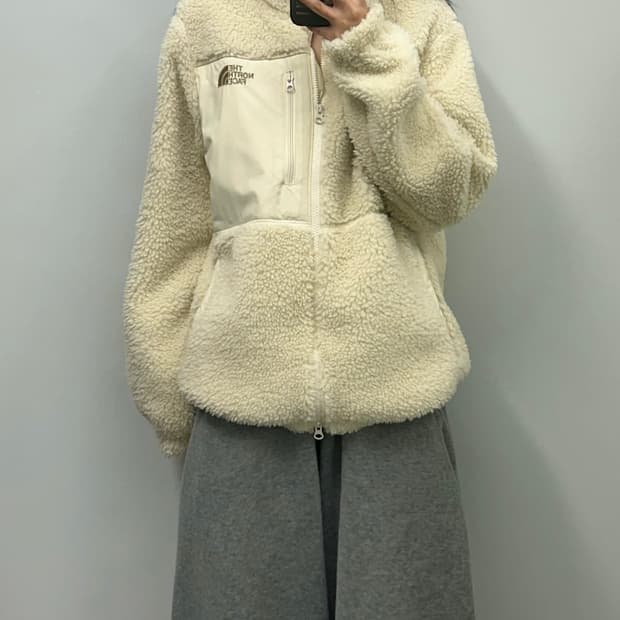 노스페이스 플레이 크림 화이트 쉐르파 자켓