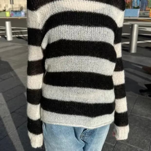 구해요) 브랜디멜빌 모헤어 스트라이프 니트