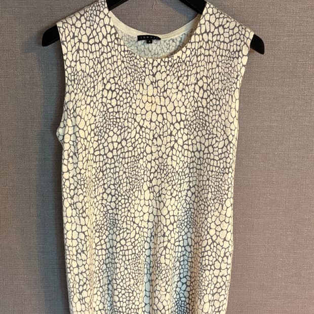 Theory 패턴 민소매 탑 S 사이즈