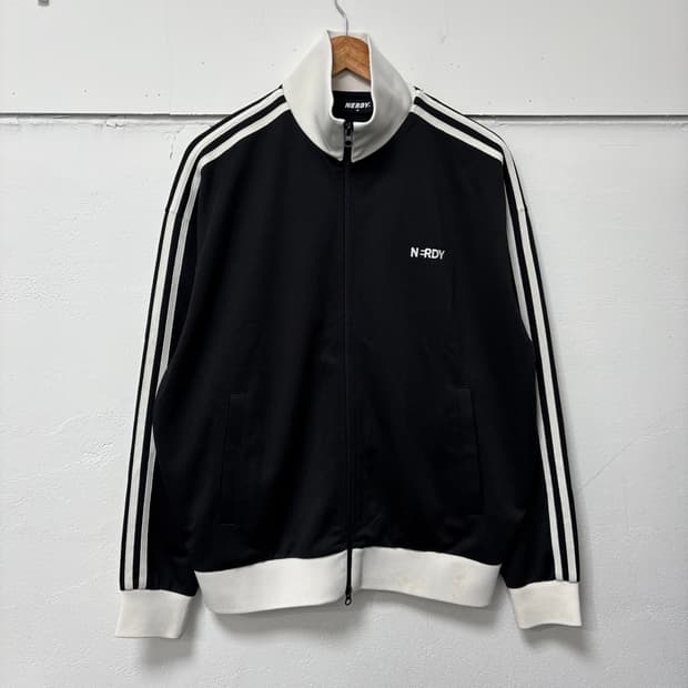 널디 클래식 NY 트랙탑