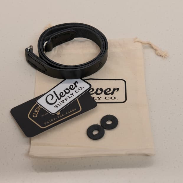 클레버 조그리어 라이카 스트랩 블랙