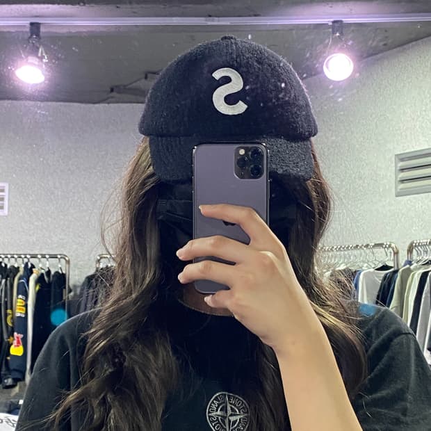 슈프림 블랙 울소재 캡 B2480