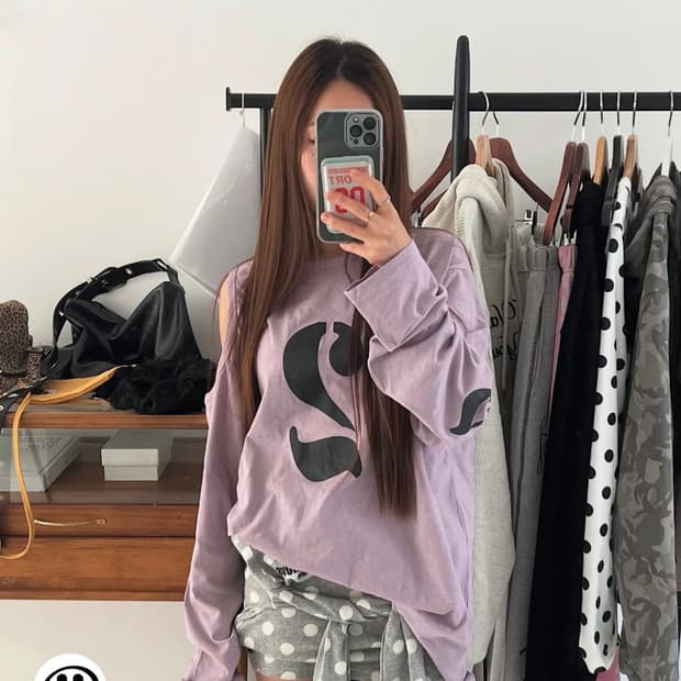 더미스테리어스호텔 222 홀 슬리브 (하츠투하츠 착용)