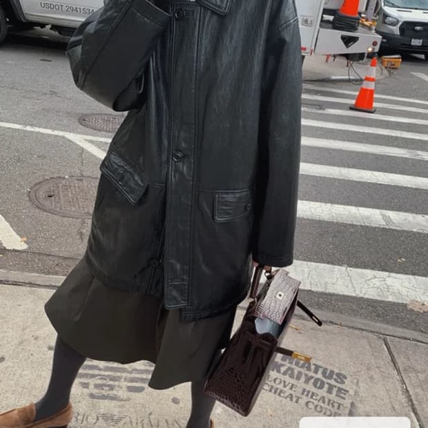 메이비베이비 블랙 레더 오버핏 자켓, 가죽자켓