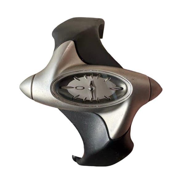 오클리 토르피도 시계