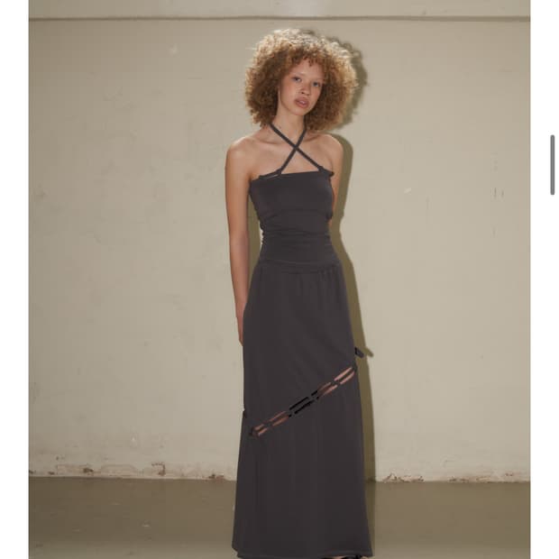 지지비샤 connect long skirt & sleeveless