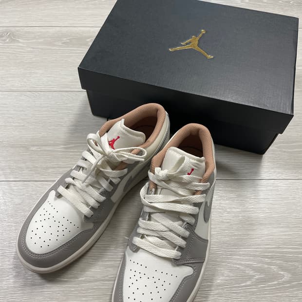 조던 1 로우 세일 칼리지 그레이 250