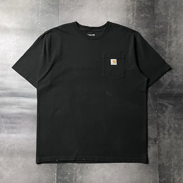 CARHARTT 칼하트K87 블랙 포켓 루즈핏 반팔 티셔츠 A01280