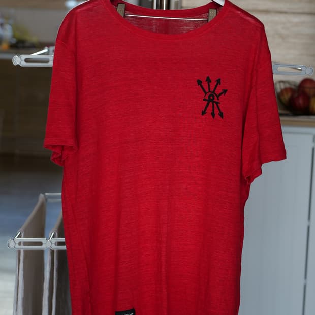 디스트릭트비전 반팔 L