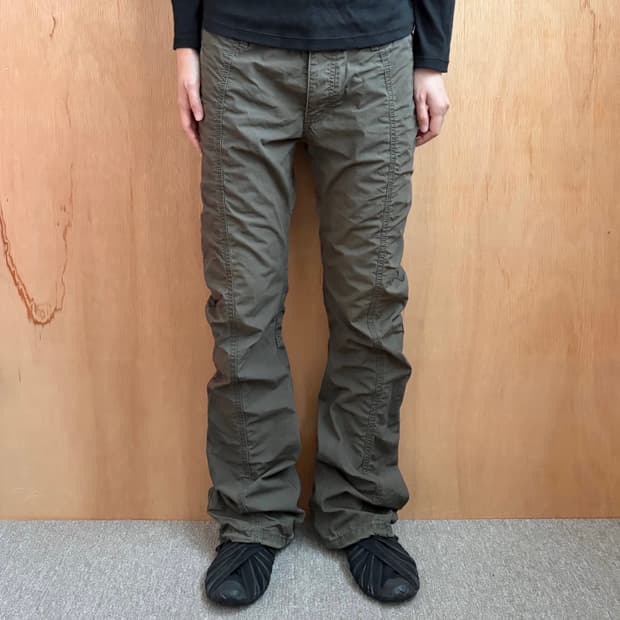 립반윙클 퍼커링 팬츠