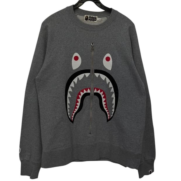 베이프 샤크 롱 슬리브 맨투맨