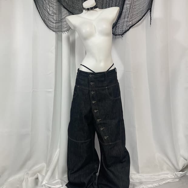 denim detail pants