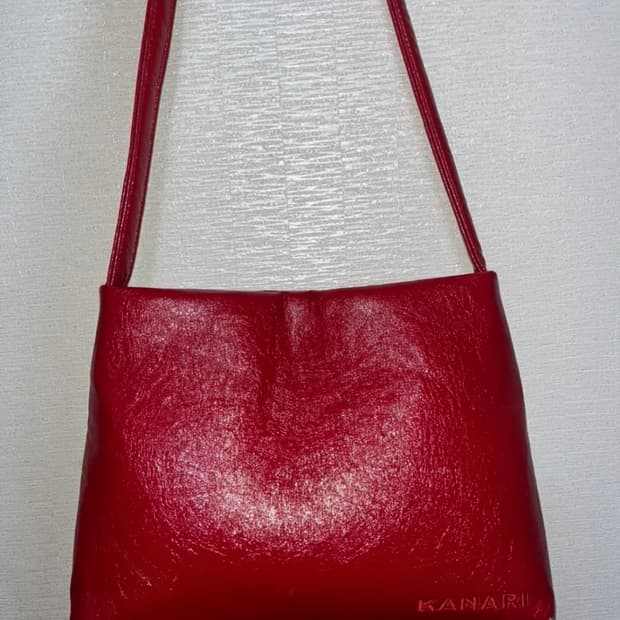 kanari 숄더백 레드