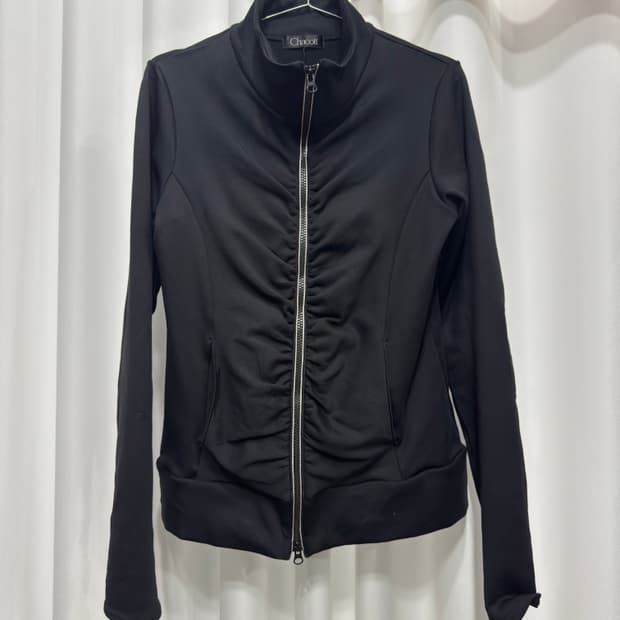 chacott shirring zipup