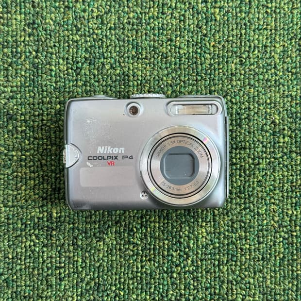 Nikon Coolpix P4 니콘 쿨픽스