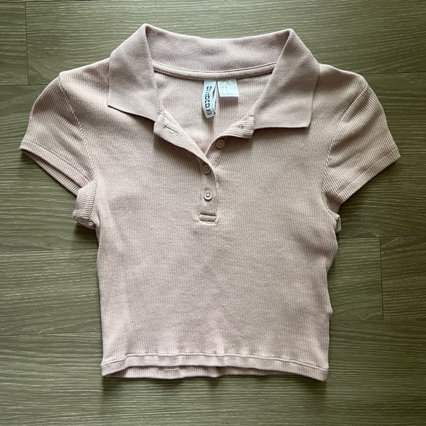 H&M 핑크 크롭 니트탑 티셔츠