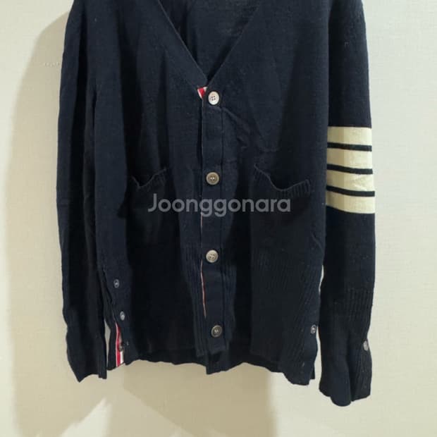 톰브라운 네이비 가디건.     M/L