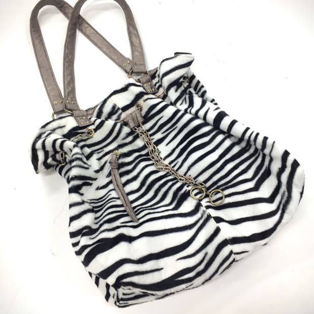 Gyaru Zebra Chain Bag 갸루 지브라 체인백