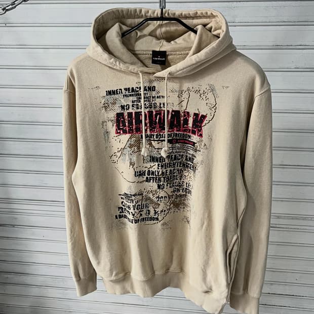 AirWalk hoodie
