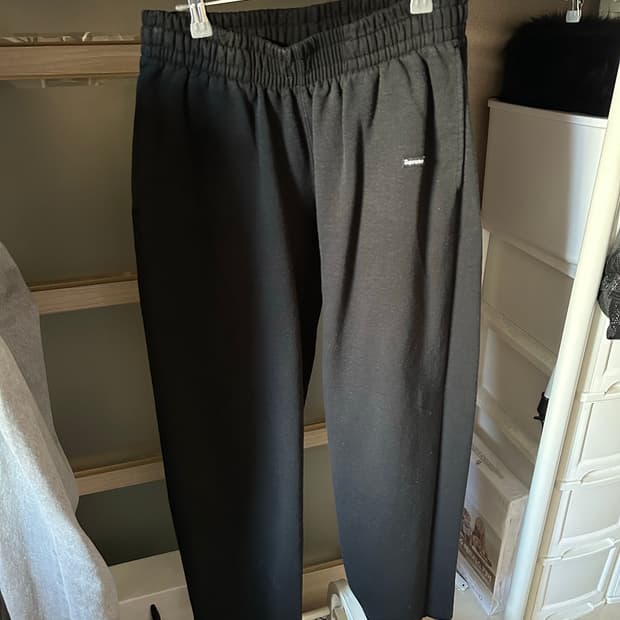 슈프림 트레이닝 팬츠 