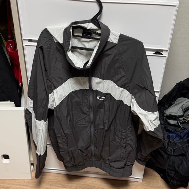 오클리 트랙자켓 M