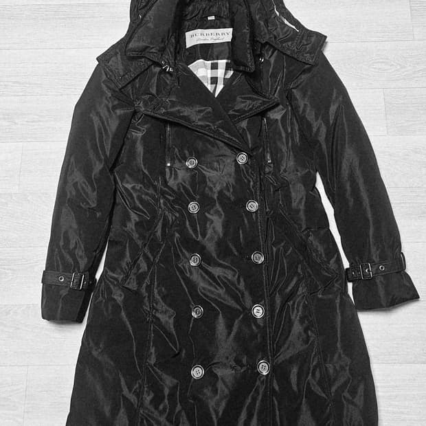 버버리 다운 패딩코트  통55~66 (L)