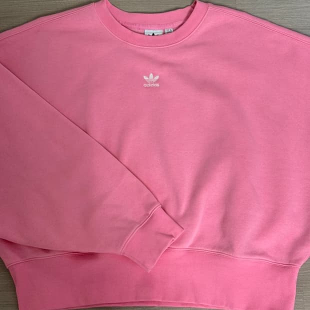 아디다스 핑크 맨투맨
