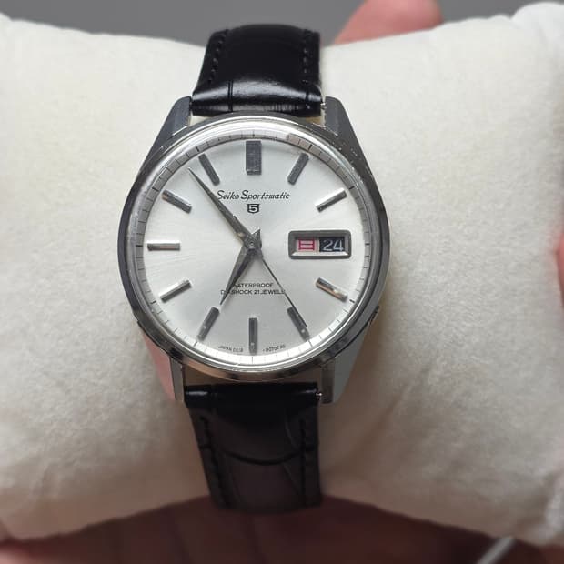 Seiko Sportsmatic 5 Automatic 6619-8050