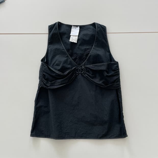 샤넬 06s 38|44-55 CC 로고 블랙 슬리브리스 탑