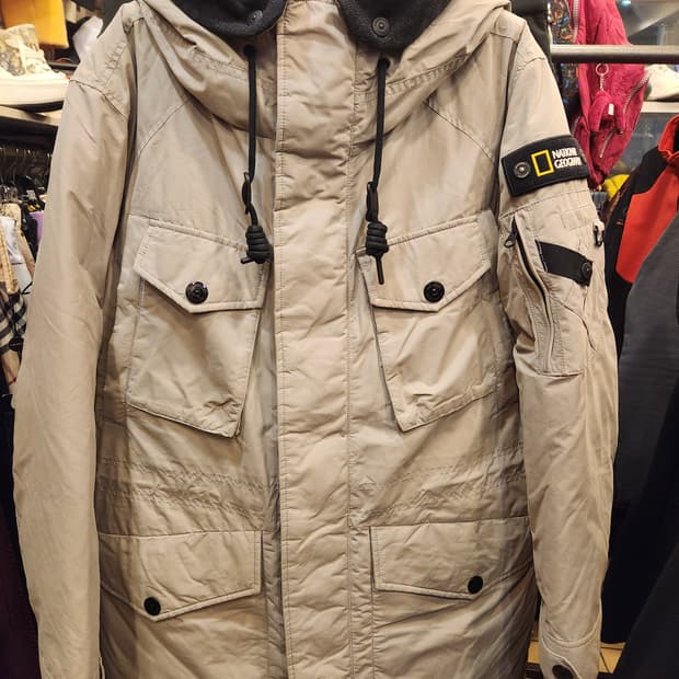 내셔널지오그래픽 구스다운 자켓