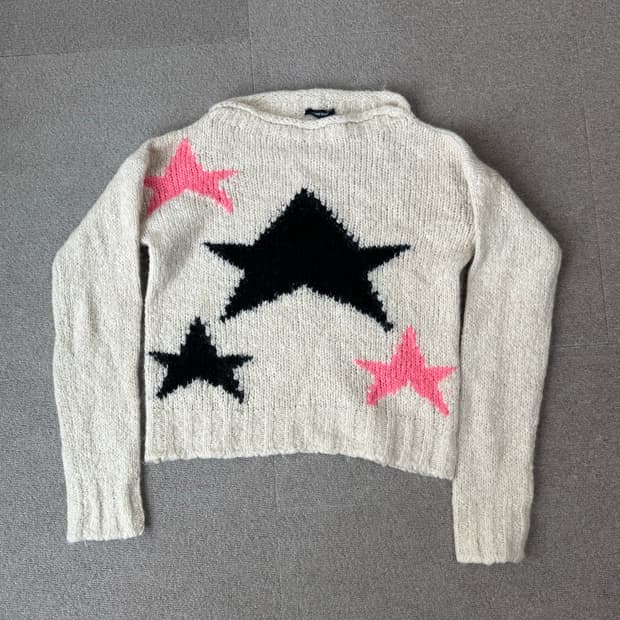 denny rose 별무늬 크롭 니트